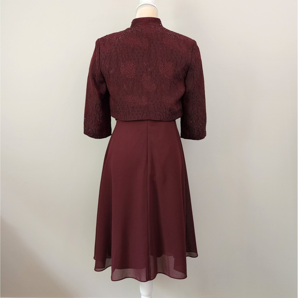 R&M RICHARDS Petites Burgundy Formal Occasion Beaded Bolero Jacket Dress Size 6P - Picture 7 of 12